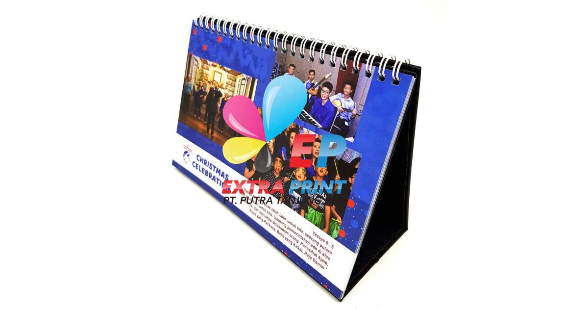 Cetak Kalender Custom untuk Sambut Tahun Baru – Desain Bebas, Harga Bersahabat!